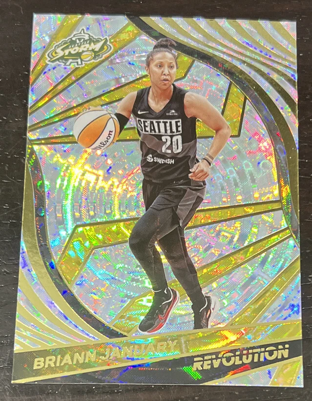 2022 Panini Revolution WNBA Briann January #46 Fractal - Image 1 of 1
