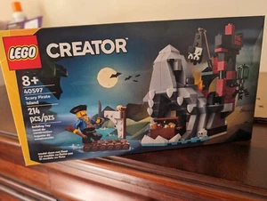 Lego Retired Set 40597 Scary Pirate Island GWP Promo. Brand New & Sealed
