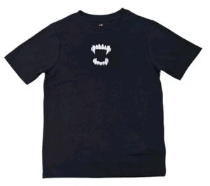 Way To Celebrate Boys Halloween Fangs Short Sleeve T-Shirt, Black Size M (8) - Picture 1 of 5