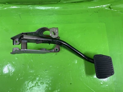 LAND ROVER DEFENDER L663 AUTOMATIC BRAKE PEDAL 3.0 DIESEL 2020-2025 M8B22D094BA - Image 1 of 4