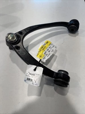 Nuevo brazo de control superior delantero derecho GM 25812725 2007-16 Silverado 1500 Tahoe Escalade Foto 1 de 4