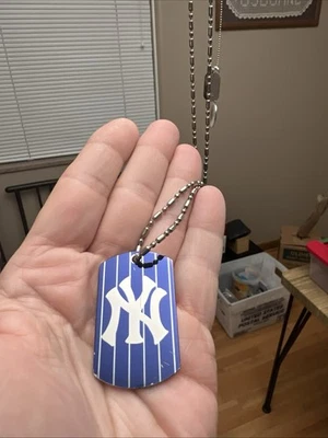 New York Yankees Metal Dog Tag Necklace MLB Licensed Baseball Jewelry - Image 1 of 3