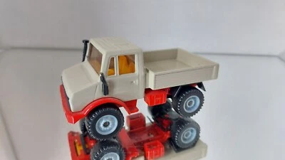 Camion Siku Mercedes Unimog u1500 - Immagine 1 di 4