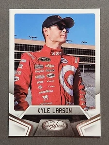2016 Panini Certified NASCAR Racing Base #19 Kyle Larson - Picture 1 of 2