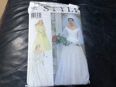 🧵1990's Style Misses' Wedding 💒 Bridesmaid Dress Pattern 2601 Size 6-16 UNCUT - Image 1 of 2
