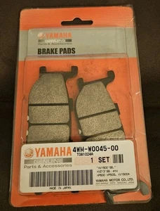 Pastilla de freno genuina Yamaha parte 4WM-W0045-00 OEM nuevo stock antiguo en paquete original - Imagen 1 de 4