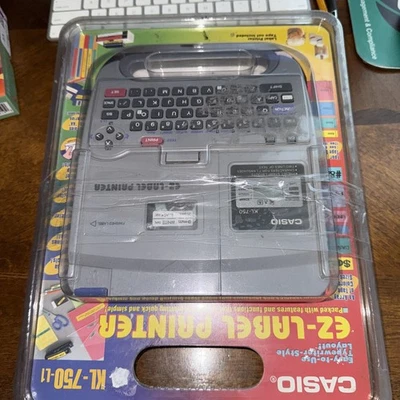 Casio KL-750-L1 - EZ- Label Printer Typewriter Style - Image 1 of 2