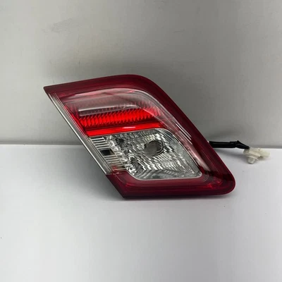 Luz trasera interior para conductor izquierdo Toyota Camry 2010-2011 949-531-20 OEM Foto 1 de 4