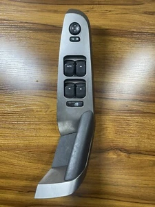 05-10 Pontiac G6 / GT Left Driver Master Window Lock Mirror Control Switch - Picture 1 of 3