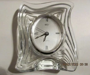 Mikasa Quarz Kristall geschliffenes Glas Tisch-/Manteluhr - Quarzwerk - Bild 1 von 6