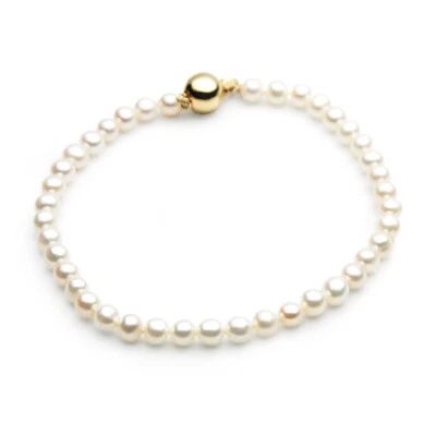 5mm White Freshwater pearl bracelet with gold Clasp Pacific Pearls® Wedding Gift - Image 1 of 4