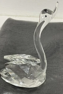 Stunning Vintage Optical Crystal Swan Figurine 16cm In Height - Picture 1 of 9