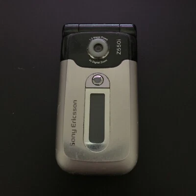 Cellulare Sony Ericsson Z550i - Immagine 1 di 4