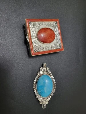 Porta Pillole Argento+ Spilla - Immagine 1 di 4