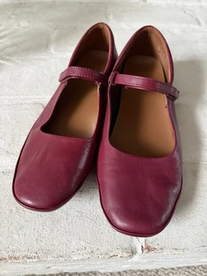 menores de 44 Foto 1 de 4