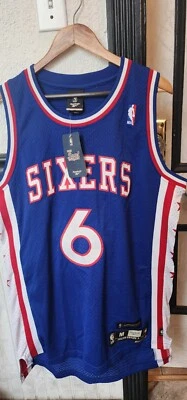 Camiseta nova com etiquetas NBA Reebok HWC Philadelphia 76ers Dr J Julius Erving 6 masculina M costurada - Imagem 1 de 4