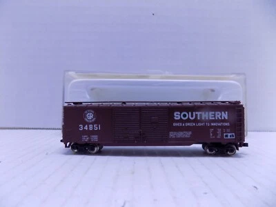 50' D/DOOR BOX CAR N SCALE,FOR; SOUTHERN RR. BY COC-COR NOS - Image 1 of 4