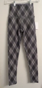 Beyond Yoga Leggings EXTRA SMALL Gray Argyle SoftMark High Waisted Midi NWT $110 - Picture 1 of 2
