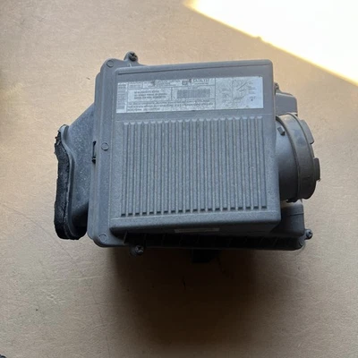 2000-2006 Gmc Yukon Air Cleaner Intake-duct Hose Tube & K&N Filter - Image 1 of 4