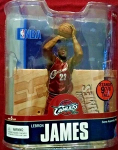 2007-08 McFarlane Basketball Series 13 LeBron James Red #30 - Picture 1 of 5