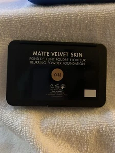 Make Up For Ever Matte Velvet Skin Blurring Foundation - Y405 - Almond - Picture 1 of 3
