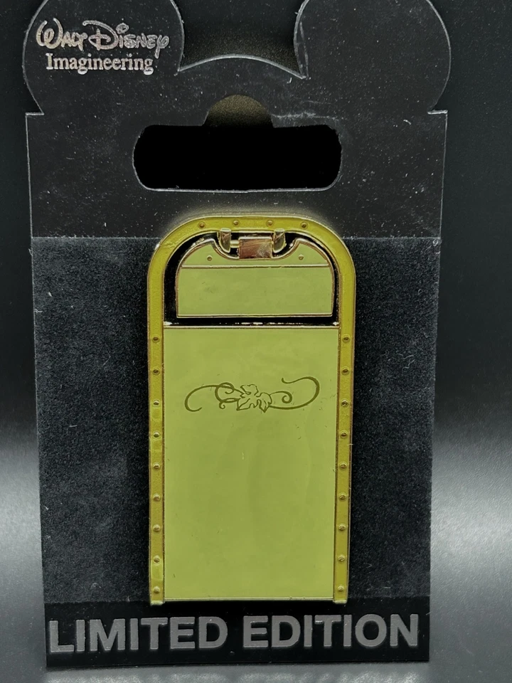 Bote de basura Disney/WDI DCA - Prendedor de bodega Golden Vine - LE Foto 1 de 1
