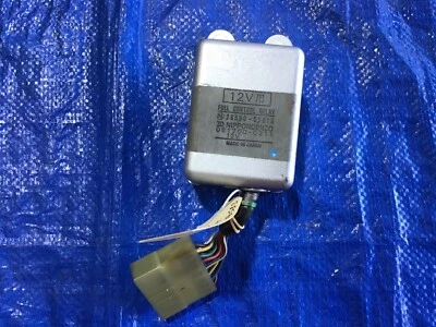 Toyota Landcruiser Fuel control relay BJ42 HJ47  diesel 28590-57010 OUTRIGHT - Image 1 of 4