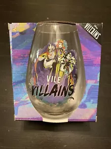 Disney BÖSEWICHTE Träne Tropfen Glas-Cruella-Ursula-Prächtige-Böse Königin - 33oz NEU - Bild 1 von 3