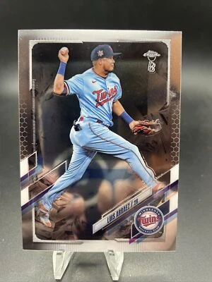 2021 Topps Chrome Ben Baller #124 Luis Arraez - Image 1 of 2