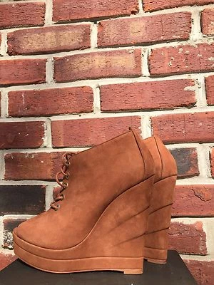 Сандалии на танкетке с открытым носком DVF Diane Von Furstenberg Payton Sandlewood 7 $398 - Изображение 1 из 4