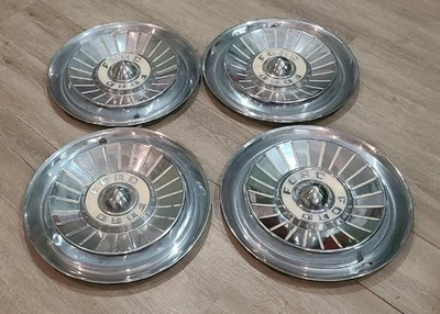 Juego de 4 tapacubos vintage 1957 Ford Fairlane, Thunderbird, Ranchero, Galaxie Foto 1 de 4