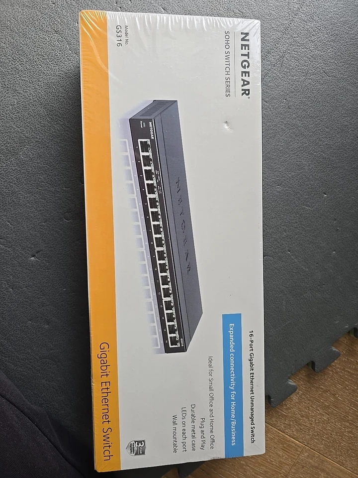 Netgear GS316 Unmanaged 16-PORT-GIGABIT-ETHERNET-SWITCH - Bild 1 von 4