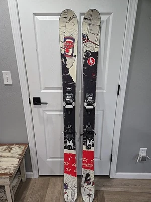 Icelantic Snow Skis Powder Skis 167cm With Bindings - Image 1 of 4