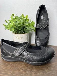 Clarks Wave Women's Shoes Size 11 Black Leather Mary Jane Cushioned Comfort - Picture 1 of 11