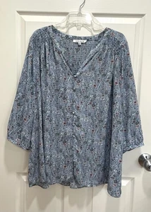 ROSE & OLIVE Womens Size 2X Blue Floral Smocked Blouse Top 3/4 Sleeve - Picture 1 of 7