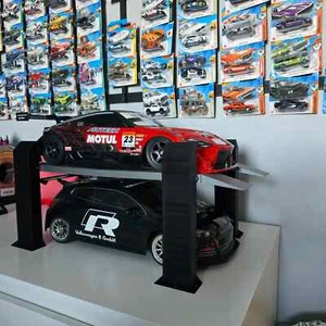 1:10 RC Car Hoist - For 1/10 RC Cars Trucks Hypercars - Picture 1 of 6