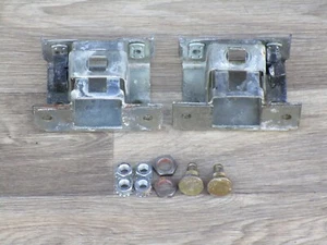 90-93 MUSTANG 5.0 REAR 1/4 GLASS MOUNTING BRACKETS TO GUIDES FACTORY OEM 90 7UP - Picture 1 of 15