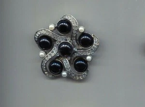 CORO black cabochon brooch pin - Picture 1 of 2