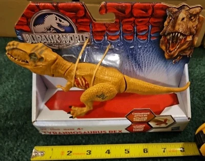 Rare Jurassic World - Hasbro - Tyrannosaurus Rex - 8" long & 4" high - B1830 - Image 1 of 4