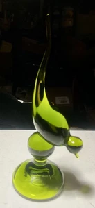 Vintage MCM Viking Glass Avocado Green Long Tail Swallow - 9" T - Chipped Tail - Picture 1 of 11