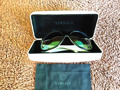 Gafas de sol Versace MOD.4149-B 366/11 montura blanca lentes grises Foto 1 de 4