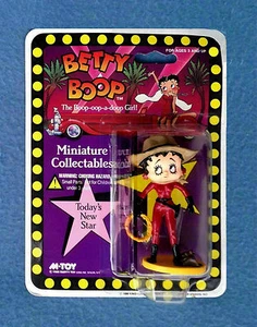 BETTY BOOP AS COWGIRL MINIATURE COLLECTIBLES FIGURE TODAY'S NEW STAR M-TOY - Picture 1 of 2