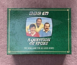 Question of Sport Board Game Inc: Emlyn Hughes, Bill Beaumont Question Cards VGC
