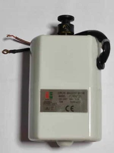 Motore 70W puleggia liscia Macchine per Cucire Singer Necchi Pfaff Brother - Imagen 1 de 1