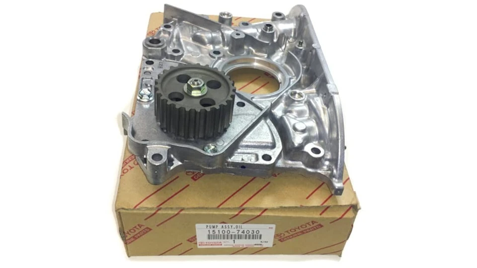Toyota Genuine Camry Solara SXV10/20 5SFE 2.2L Engine Oil Pump OEM 15100-74030 - Image 1 of 1