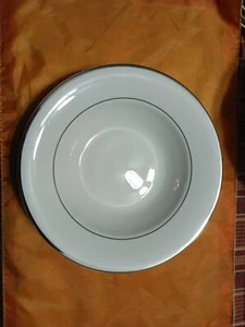 Mikasa Ultima+ CAMEO PLATINUM HK301 Rimmed Soup Bowl(s) New w sticker - Picture 1 of 3