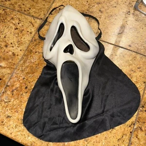 VINTAGE Ghost Face Scream Mask Easter Unlimited - Picture 1 of 5