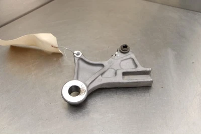 14-18 HONDA CBR650F CBR650 CBR 650 REAR BRAKE CALIPER HANGER BACK MOUNTING Foto 1 de 4