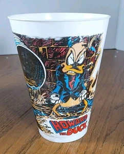 HOWARD THE DUCK ~ Marvel Superheroes ~ Plastic Slurpee Cup ~ 1970s - Picture 1 of 3