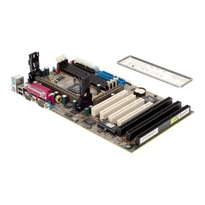 Mainboard DFI PA61 SLOT 1 SDRAM AGP PCI ISA ATX - Bild 1 von 3